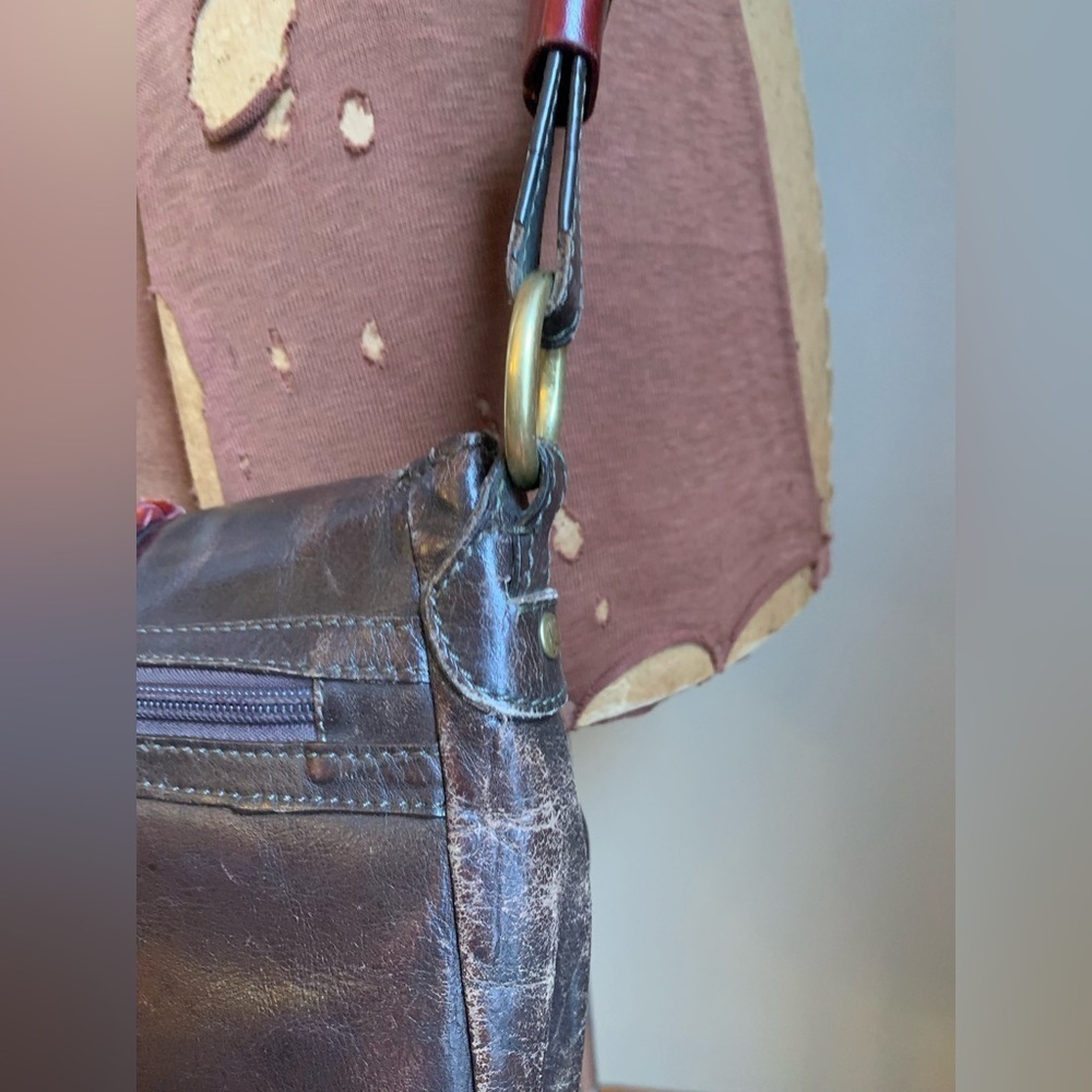 HideSign leather crossbody purse, distressed hippy boho, bohemian bag - Picture 5 of 16